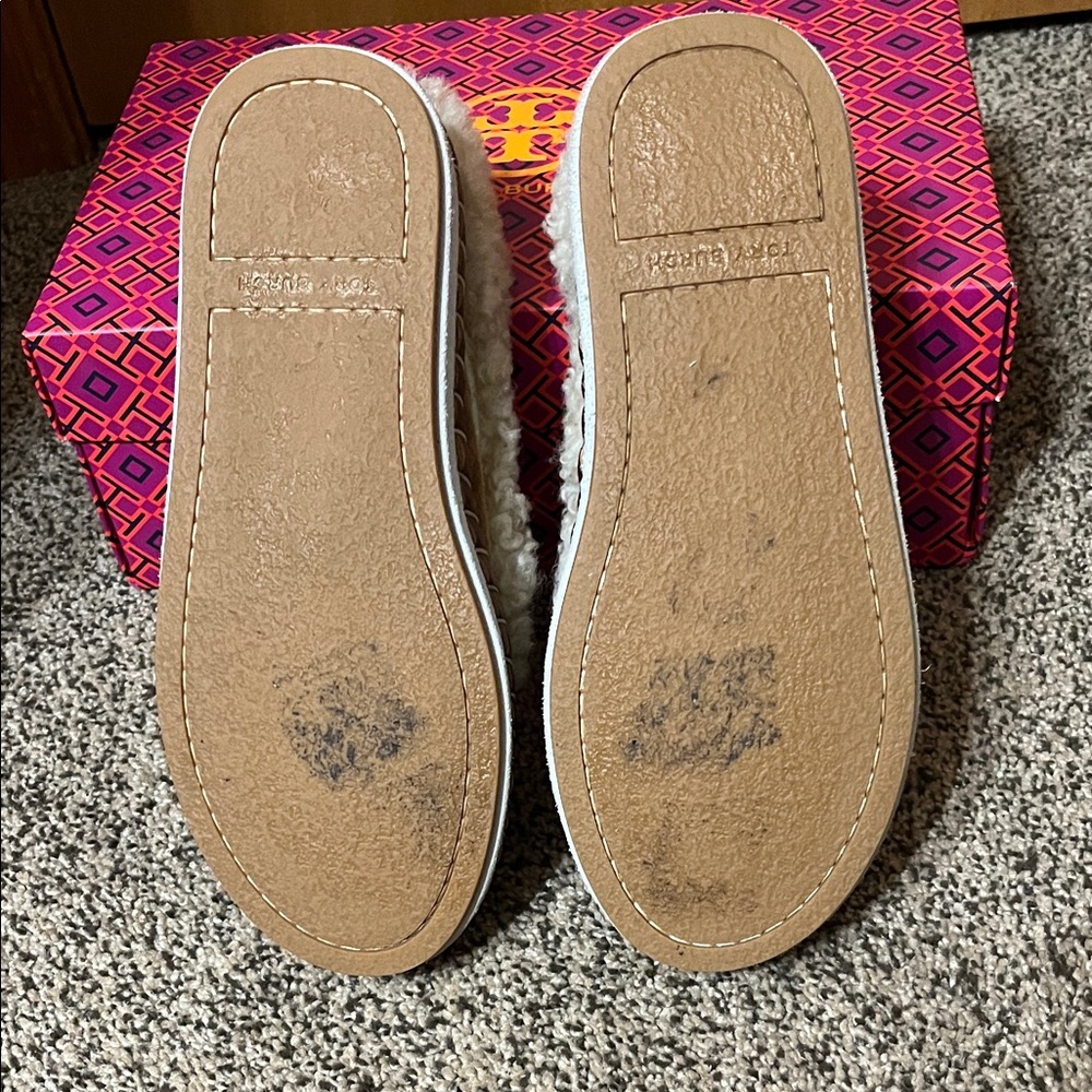 Tory Burch Shearling Suede Slippers/ loafers - Picture 8 of 9